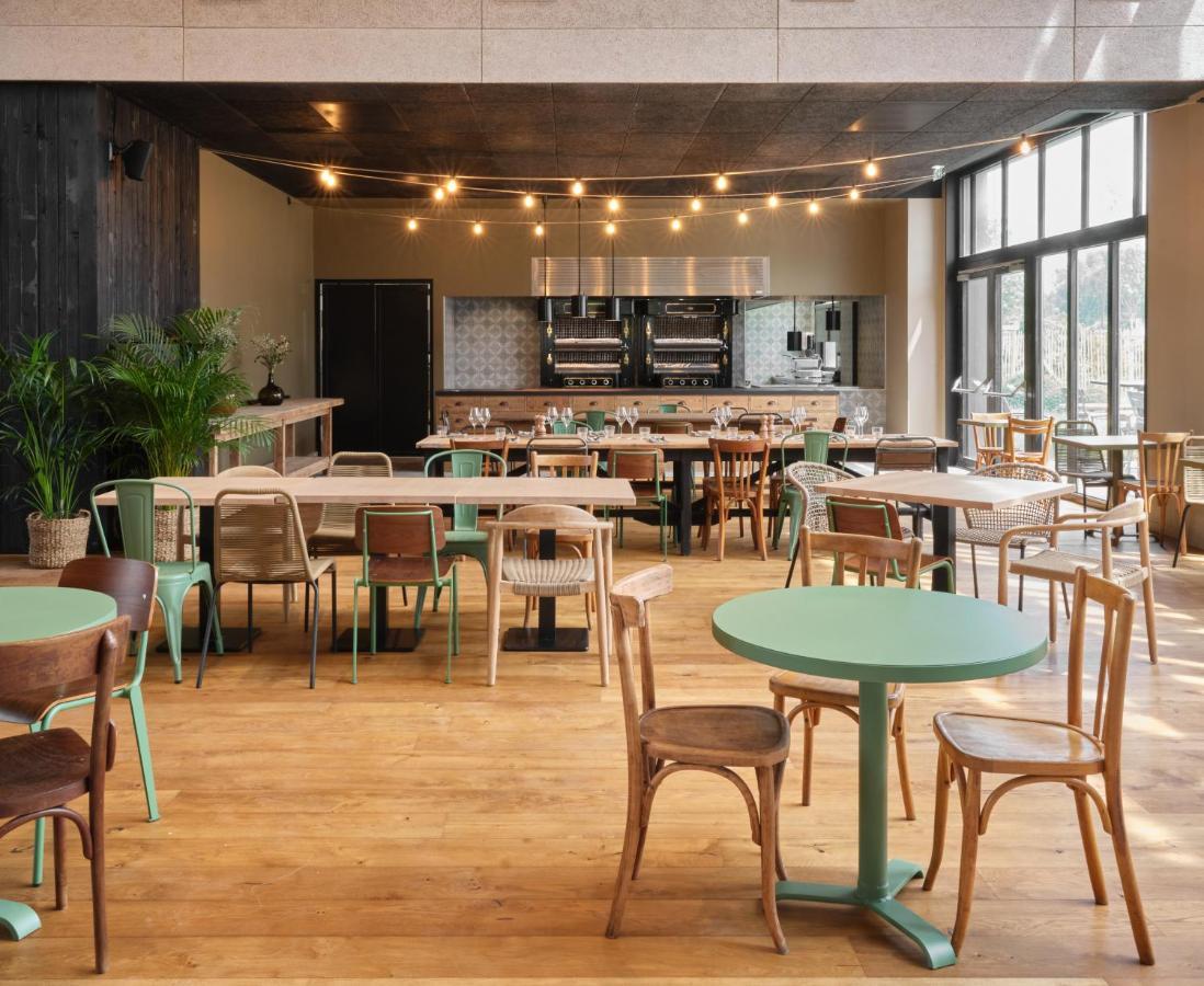 Bercail Hotel Wambrechies Bagian luar foto
