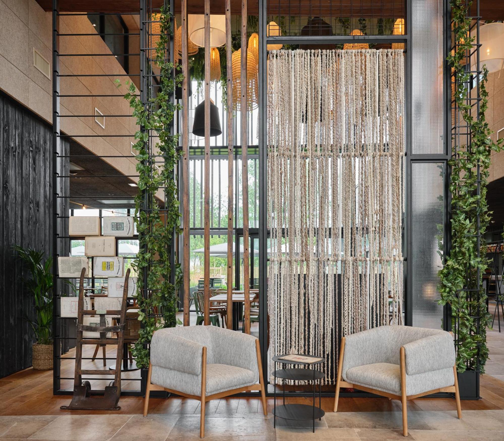 Bercail Hotel Wambrechies Bagian luar foto